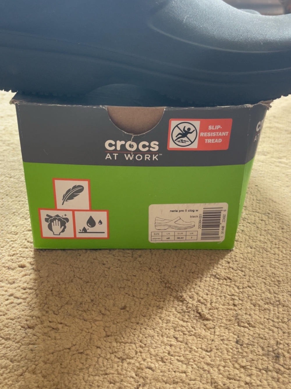 Crocs at Work - Picture 3 of 3